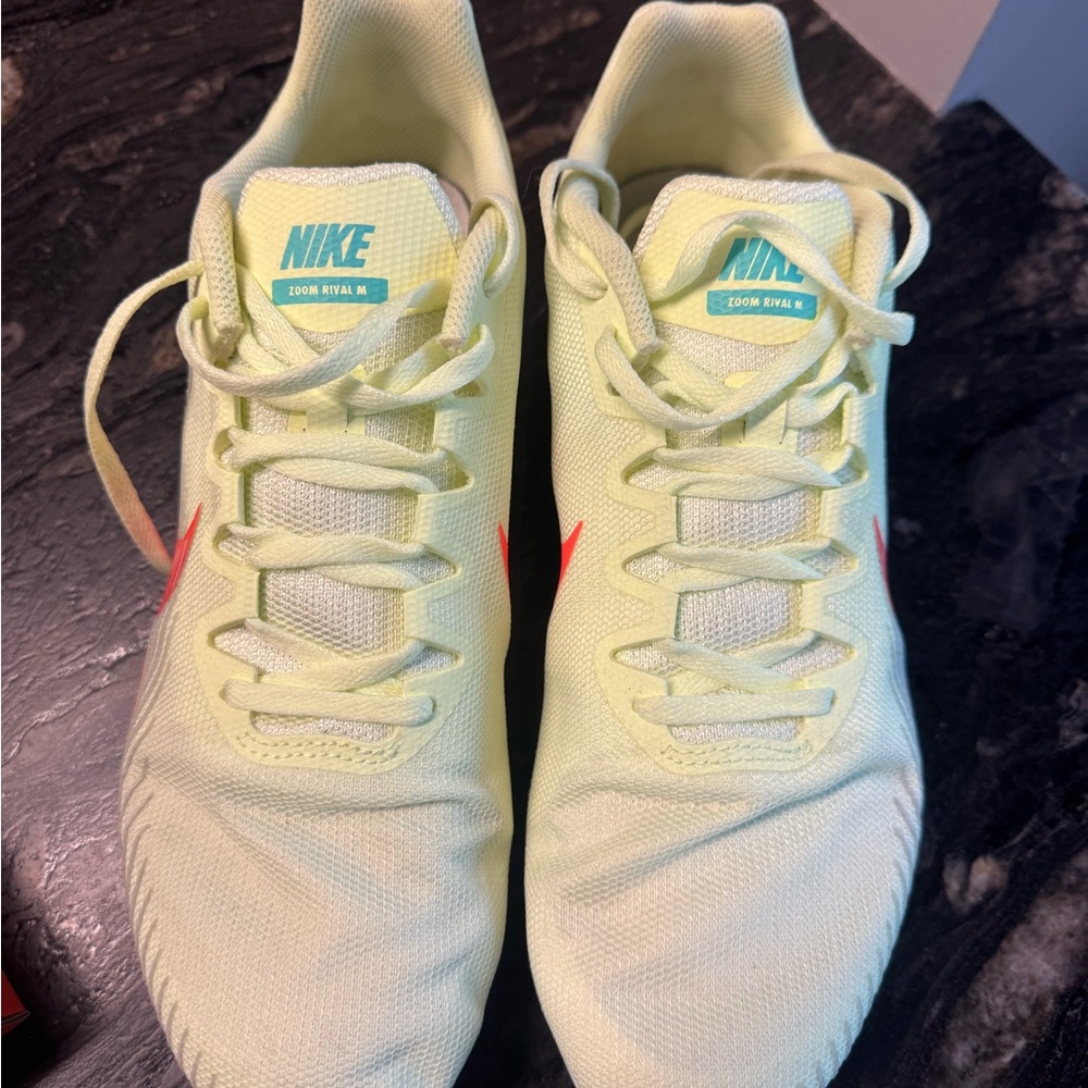 Nike Zoom Rival M in Light Yellow with Orange Accents